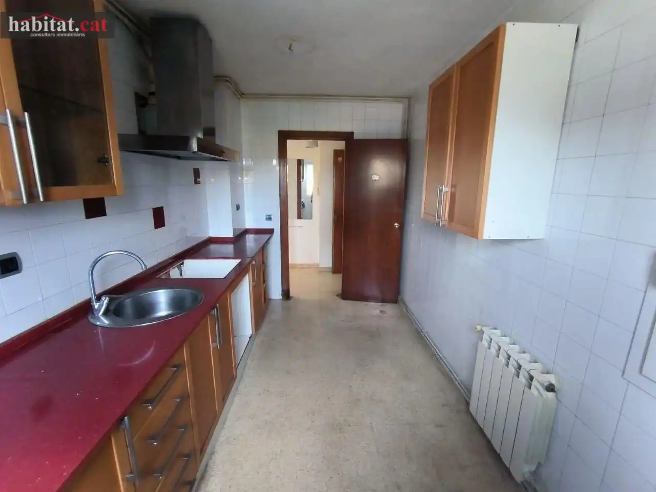 Kitchen of Flat for sale in Vilanova i la Geltrú  with Air Conditioner, Private garden and Balcony