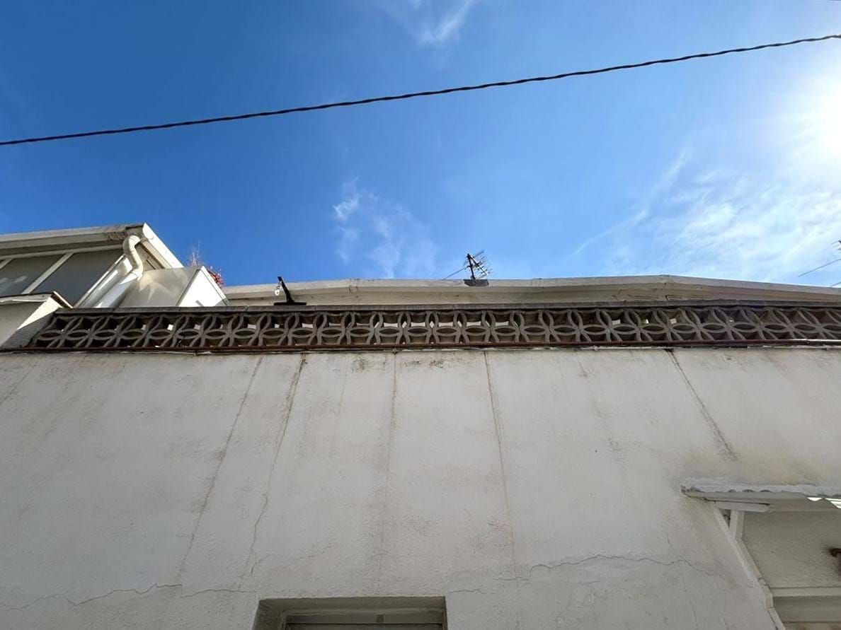 Exterior view of Flat for sale in Santa Coloma de Gramenet