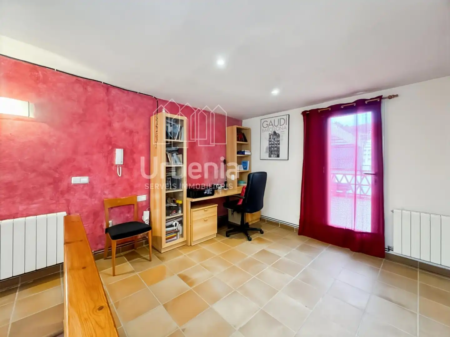 Dormitori de Casa o xalet en venda en Arenys de Munt amb Calefacció, Terrassa i Traster
