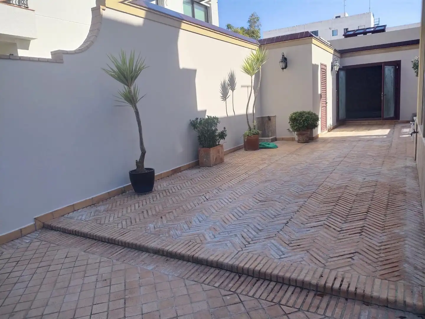 Terrasse von Haus oder Chalet zum Verkauf in Chipiona mit Klimaanlage, Heizung und Privatgarten