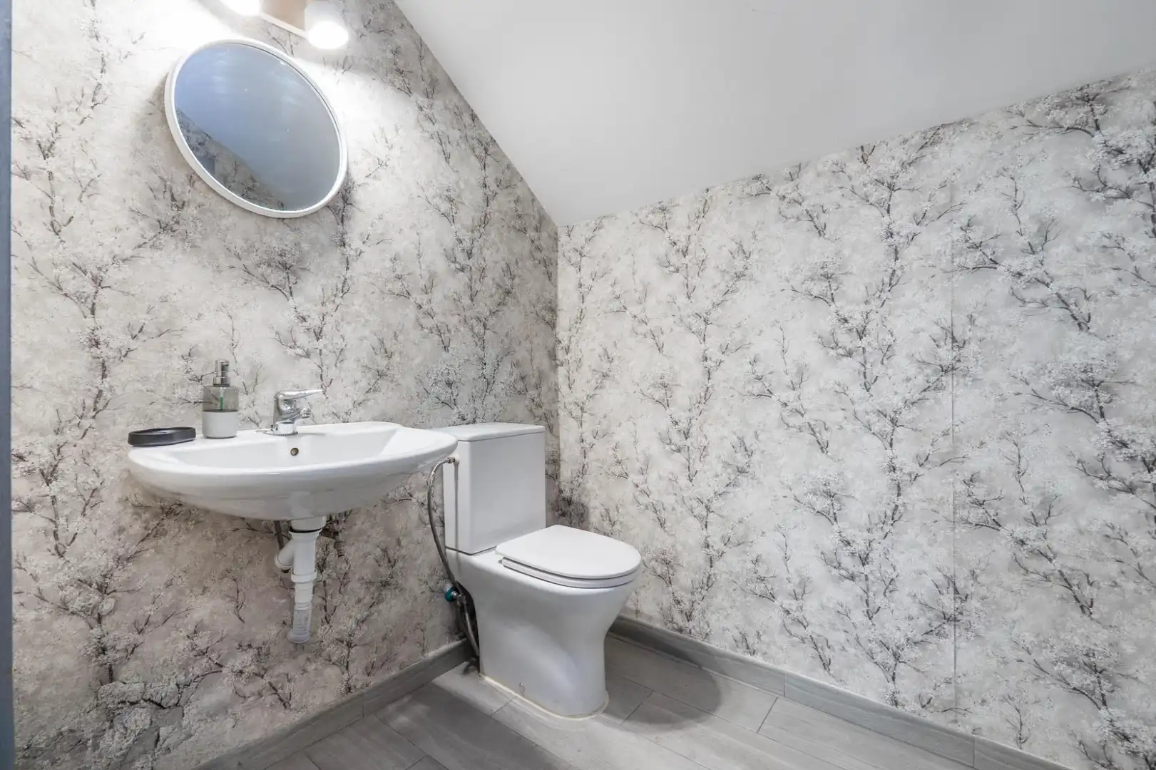 Badezimmer von Gebäude zum Verkauf in Granada