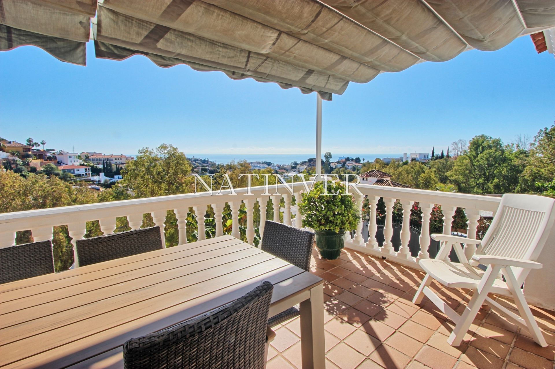 Vista exterior de Casa o xalet en venda en Málaga Capital amb Aire condicionat, Calefacció i Jardí privat