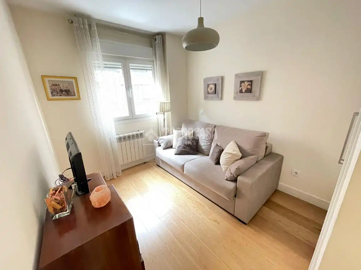 Sala de estar de Piso en venta en Madrid con Aire acondicionado, Calefacción y Balcón