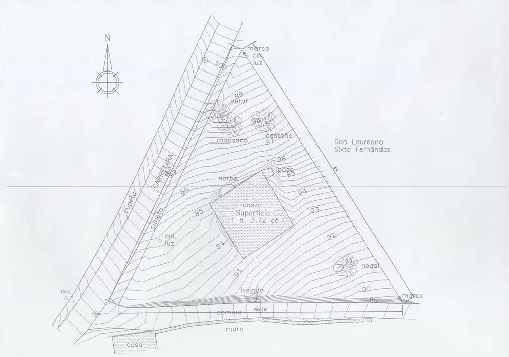 Residencial en venta en San Sadurniño
