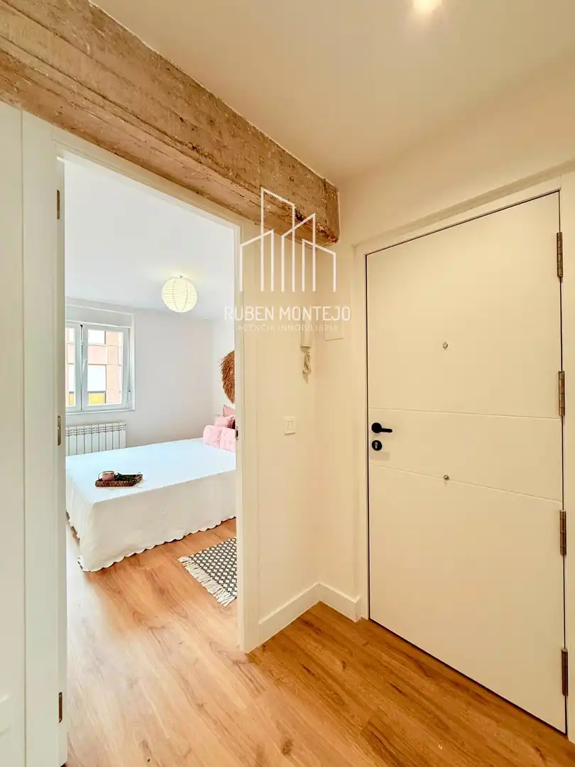 Piso en venta en Salamanca con Calefacción, Terraza y Balcón