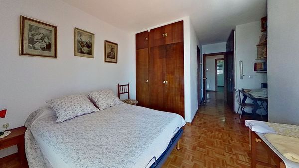 Dormitori de Pis en venda en Málaga Capital amb Terrassa i Moblat