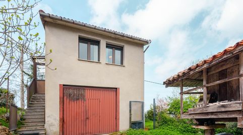 Casa con potencial en Traveséu, a 2 km de Nava