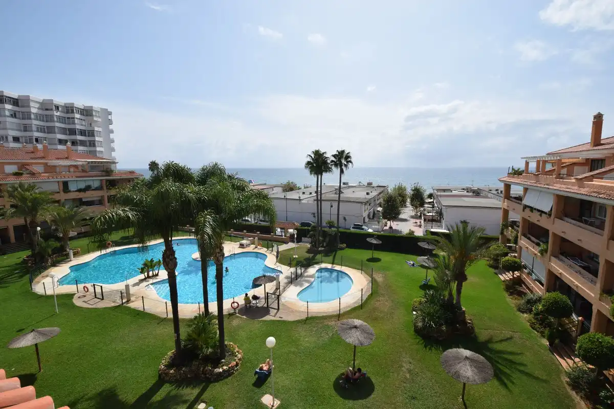 Àtic amb piscina en venda a La Cala Mijas