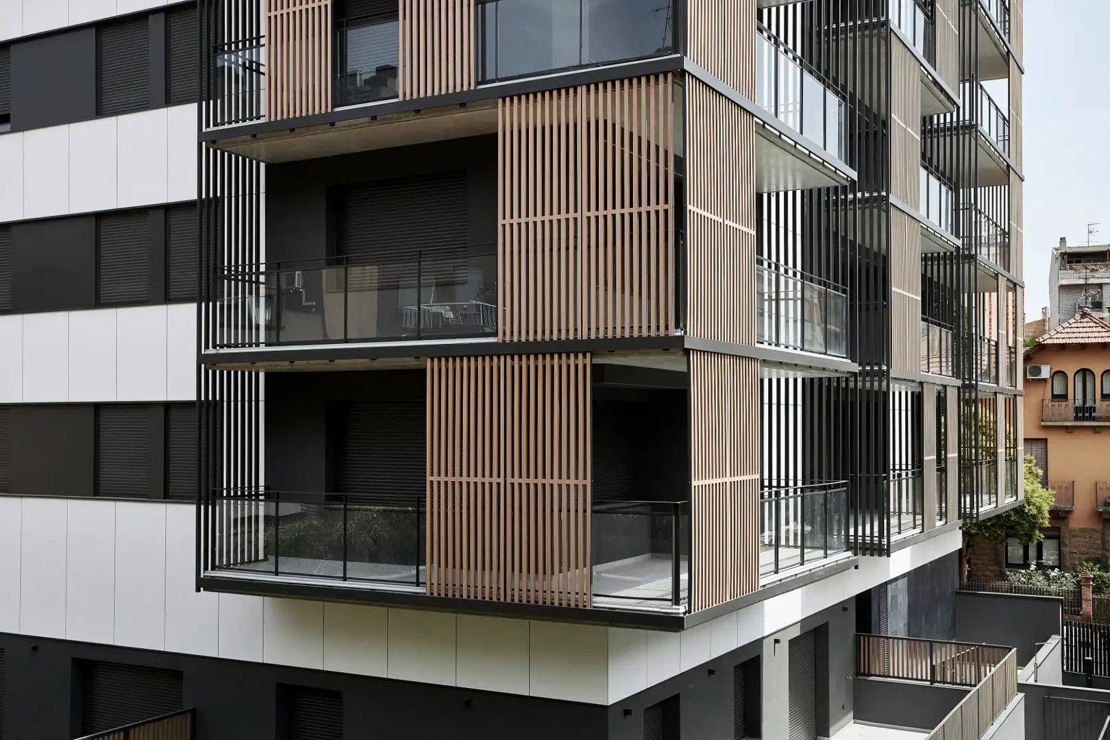Bajo de obra nueva con terraza en venta en Carrer de València 9, imagen 7