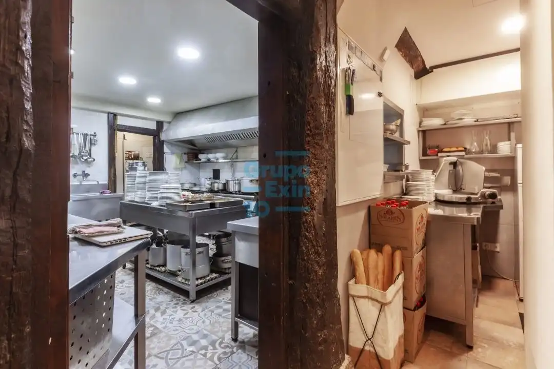 Cocina de Finca rústica en venta en Oiartzun con Calefacción y Amueblado
