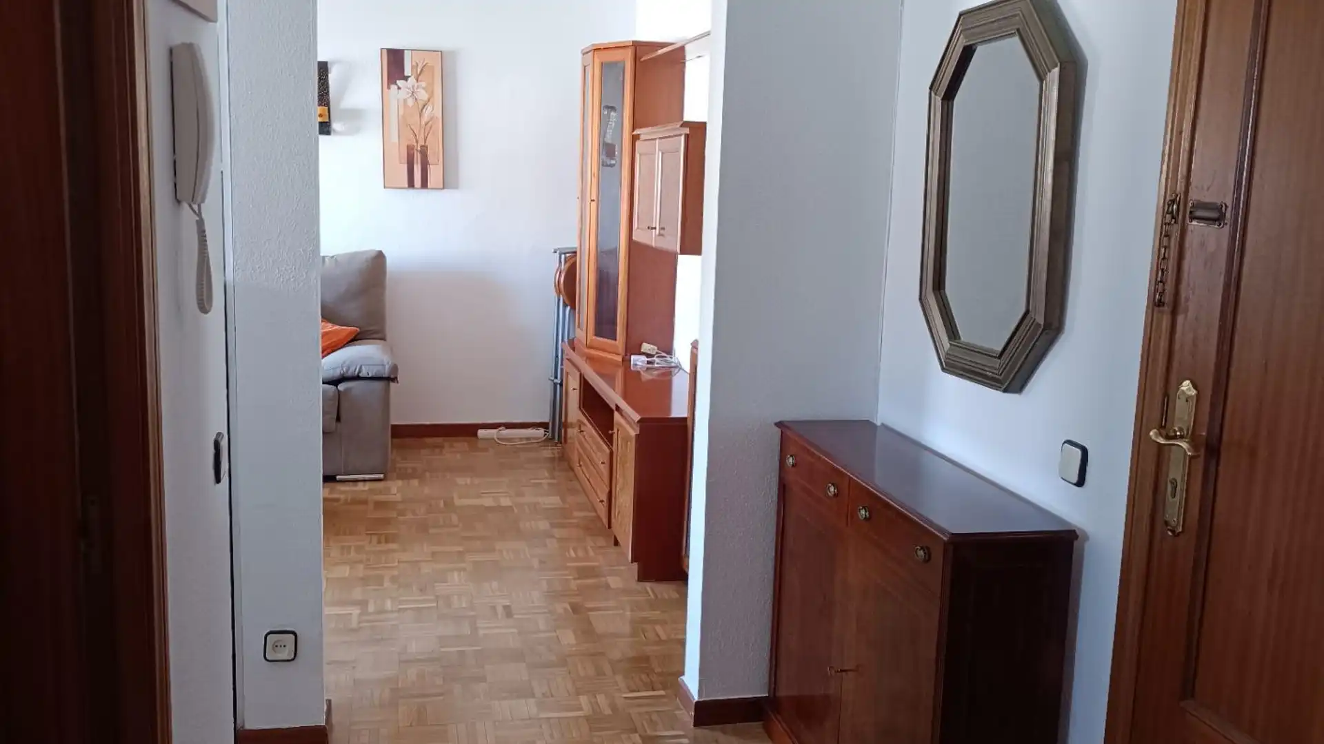 Apartament de lloguer a Calle DOCTOR ULECIA, Estación
