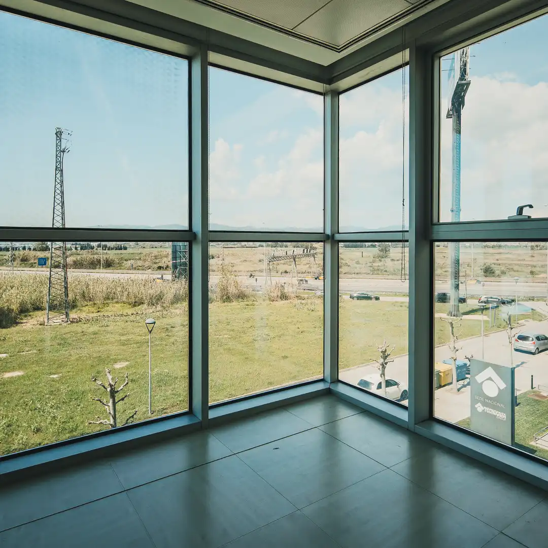 Oficina amb ascensor de lloguer a Avinguda les Garrigues, imagen 6