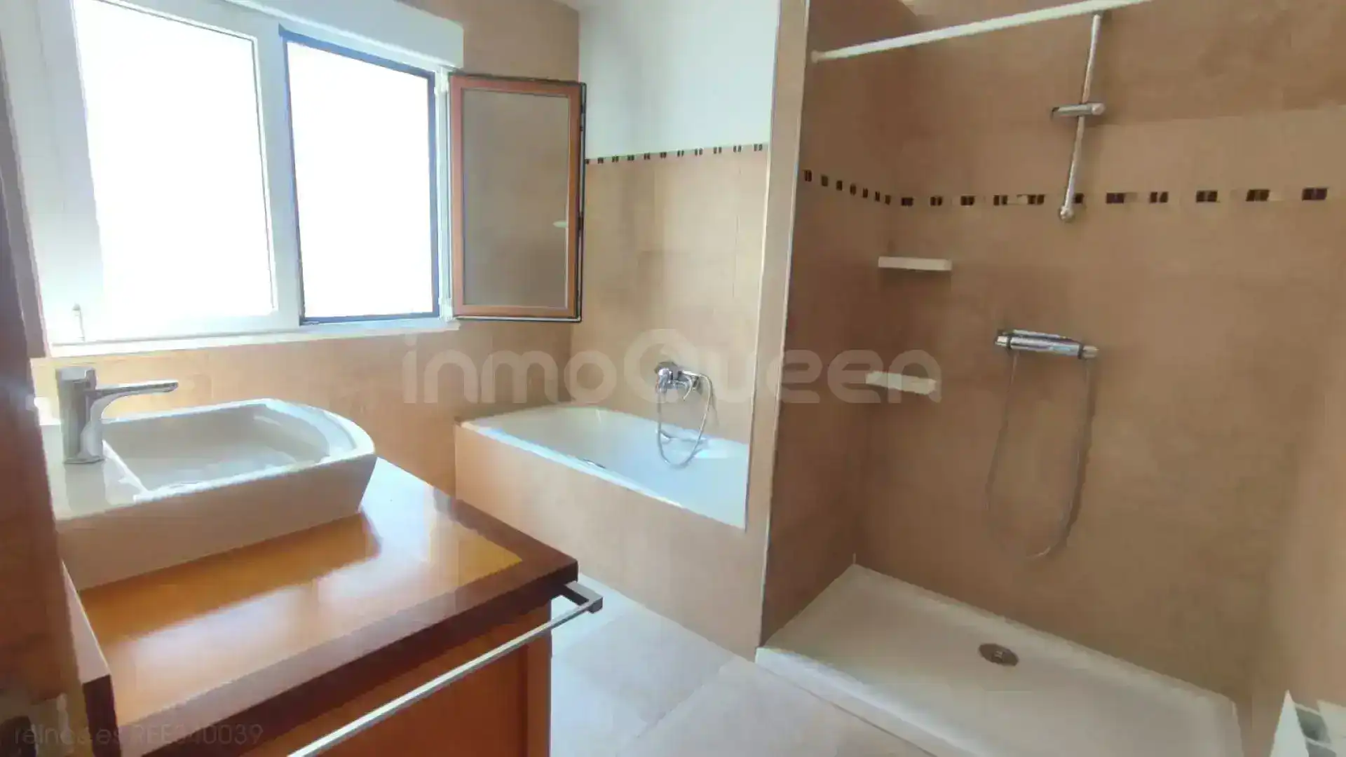 Bathroom of Flat for sale in Ribadedeva  with Heating and Furnished