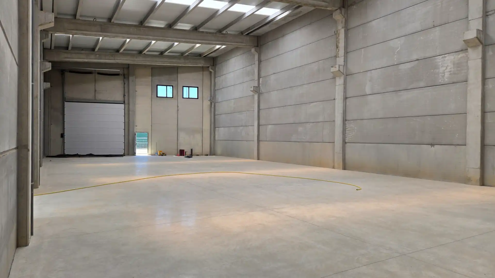 Nave industrial de alquiler en Sarrià de Ter