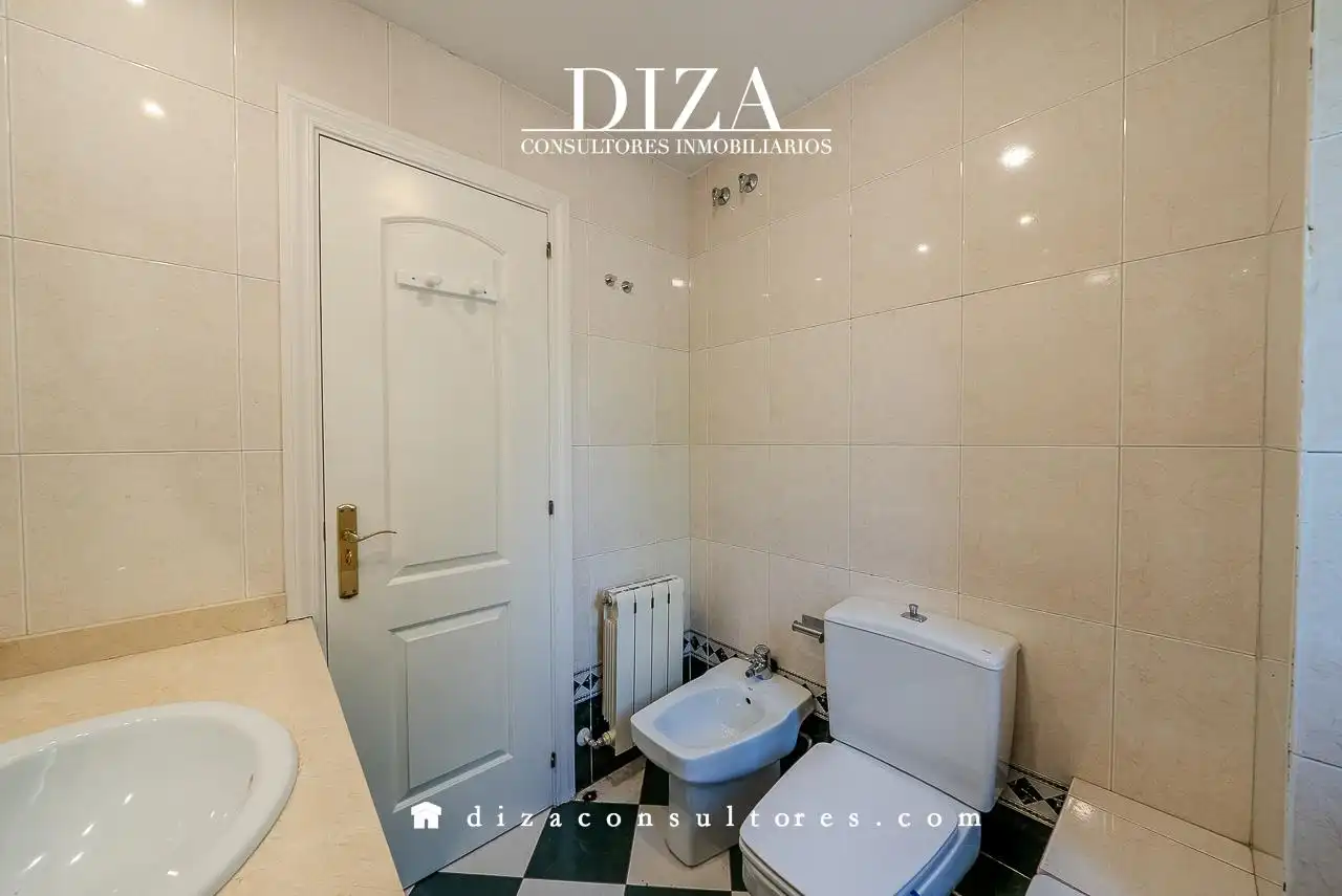 Casa con piscina en alquiler en De La Victoria, imagen 44