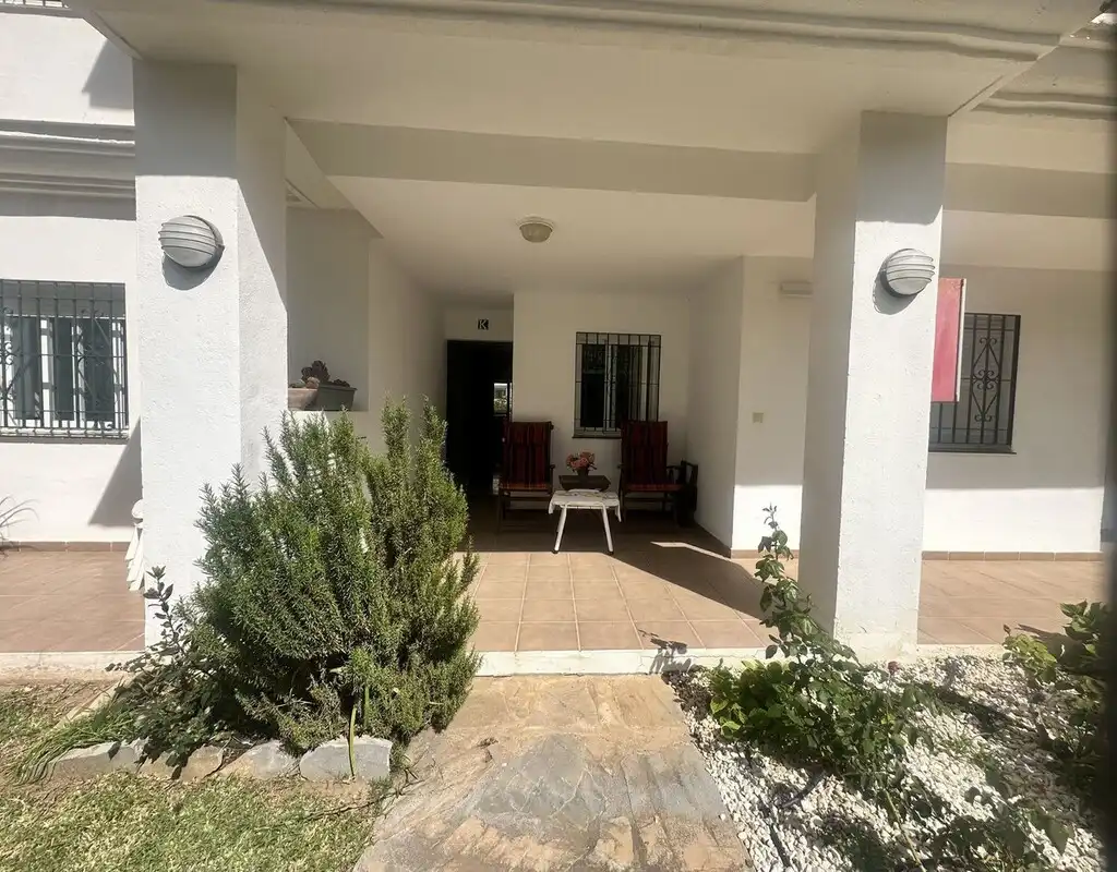 Erdgeschoss zum Verkauf in Mijas mit Klimaanlage, Terrasse und Möbliert