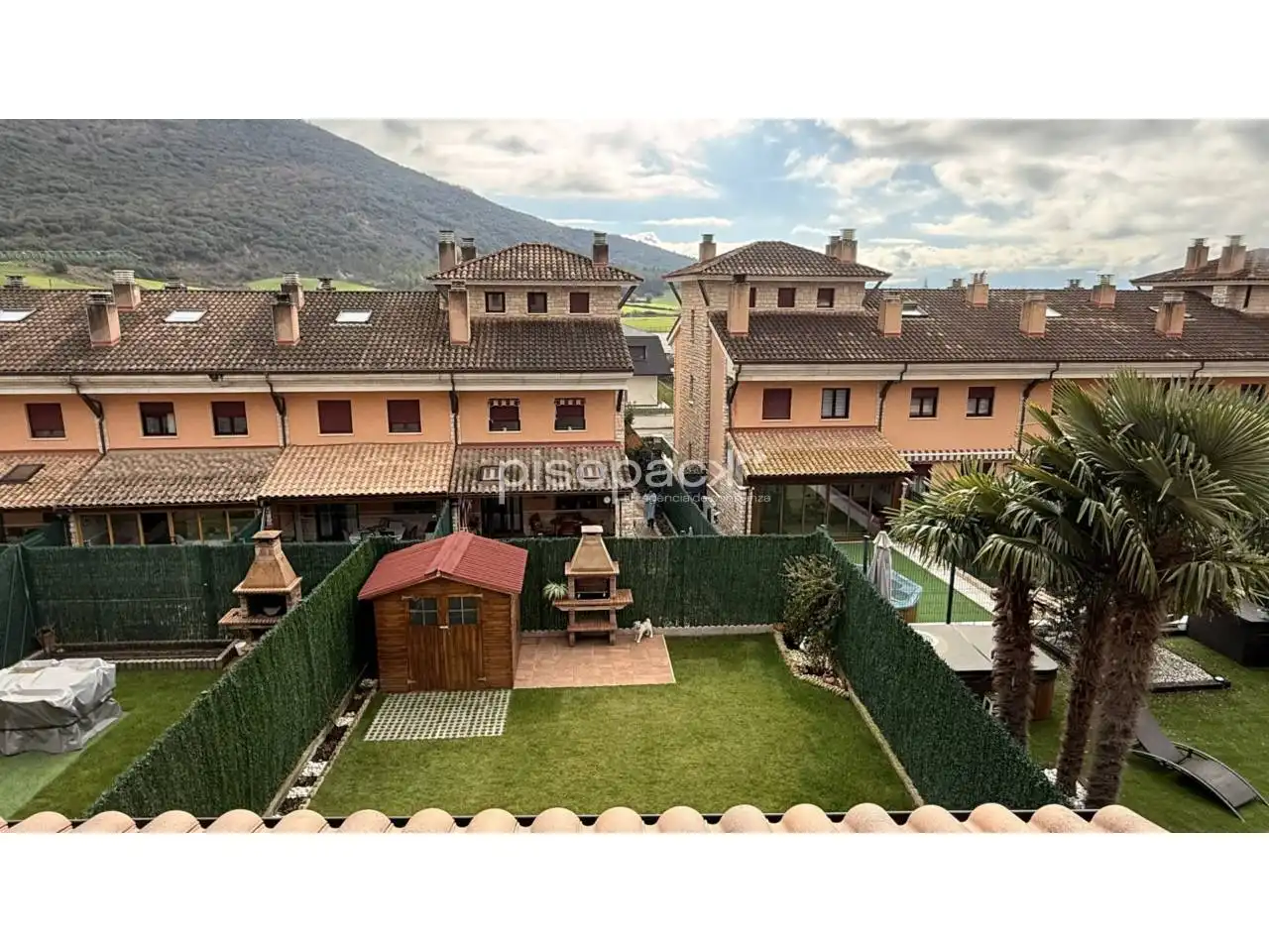 Jardín de Casa adosada en venta en Berrioplano / Berriobeiti con Calefacción, Jardín privado y Parquet