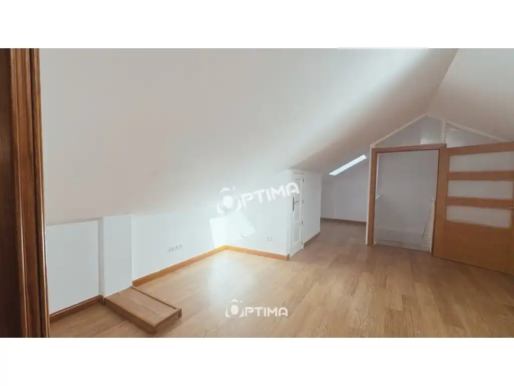 Habitación de Casa o chalet en venta en Madrid