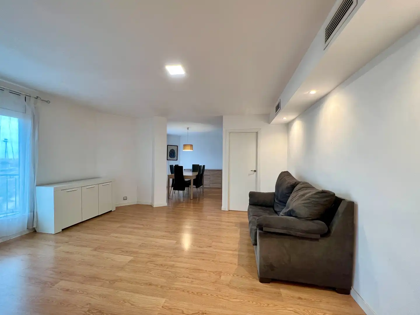 Flat for rent in Mestral