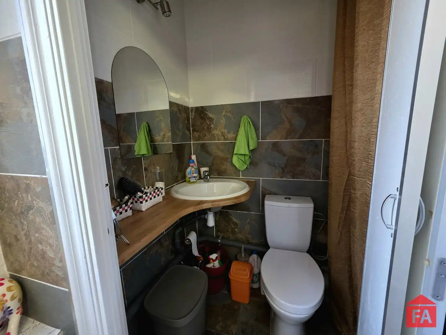 Bany de Casa o xalet en venda en Albinyana amb Calefacció, Terrassa i Traster