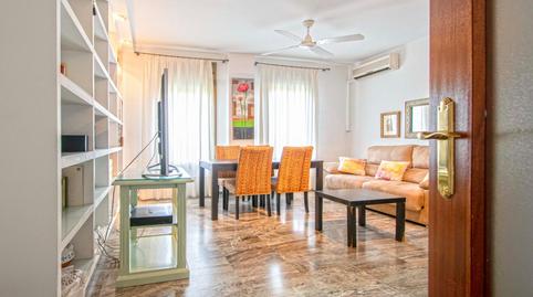 Foto 4 de Piso en venta en Colores -  Entreparques, Sevilla