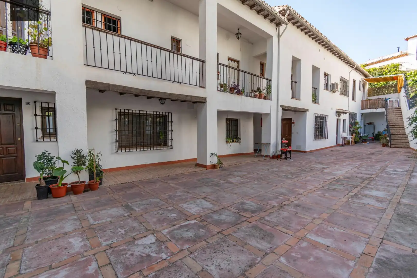 Vista exterior de Apartament en venda en Granada