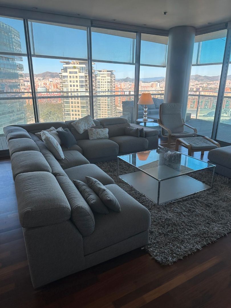 Living room of Flat to rent in  Barcelona Capital  with Terrace, Furnished and Oven