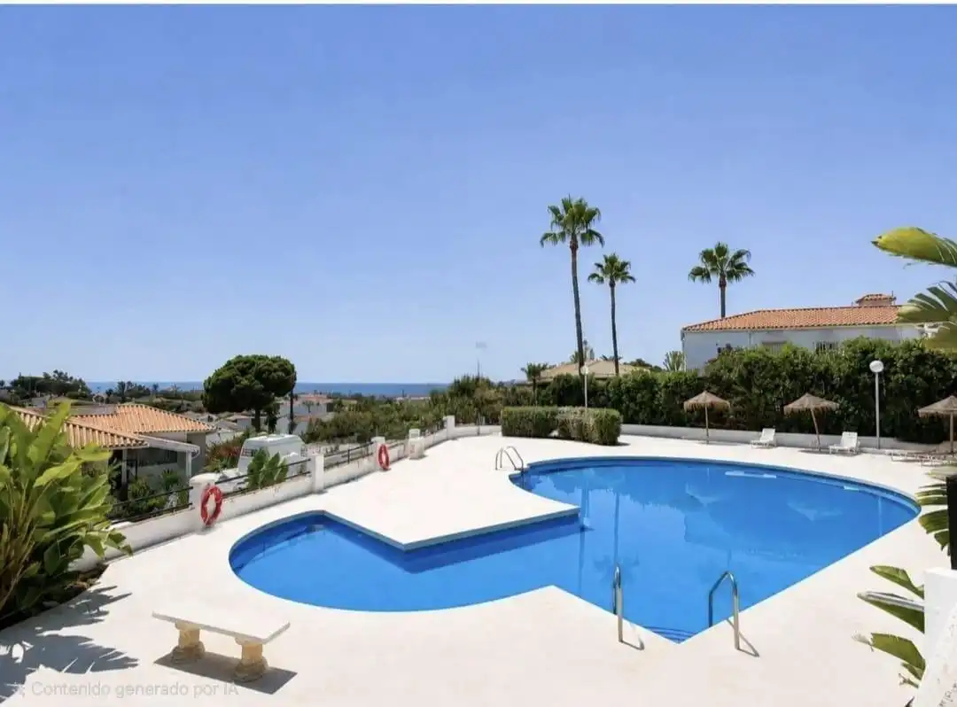 Piso con piscina en venta en El Faro de Calaburra - Chaparral, imagen 12