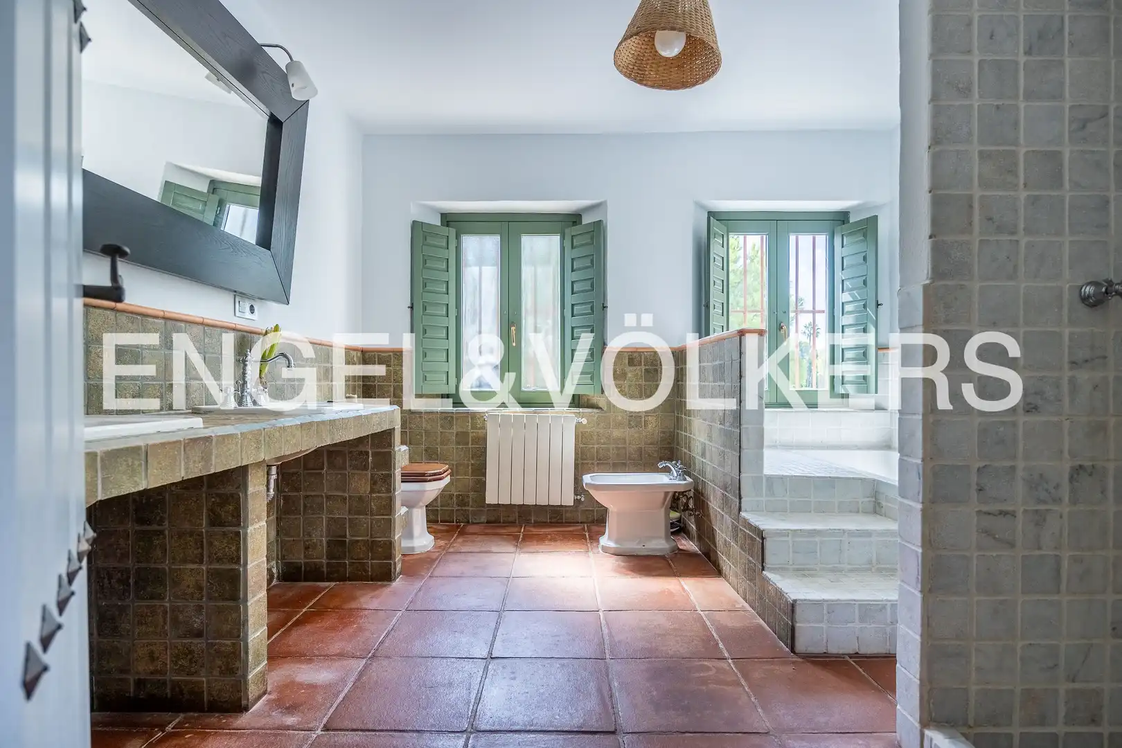 Baño de Finca rústica en venta en Aljaraque con Aire acondicionado, Calefacción y Jardín privado