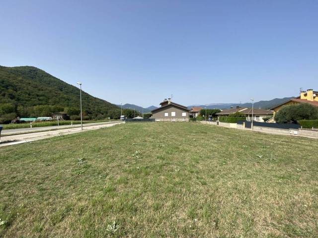 Terreno residencial en Venta en Calle EIVISSA en Sant Joan Les Fonts