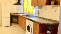 Kitchen of Flat for sale in  Valencia Capital  with Air Conditioner, Heating and Oven