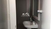 Bathroom of House or chalet for sale in Lucena