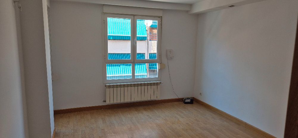 Bedroom of Flat for sale in  Albacete Capital  with Air Conditioner, Heating and Balcony