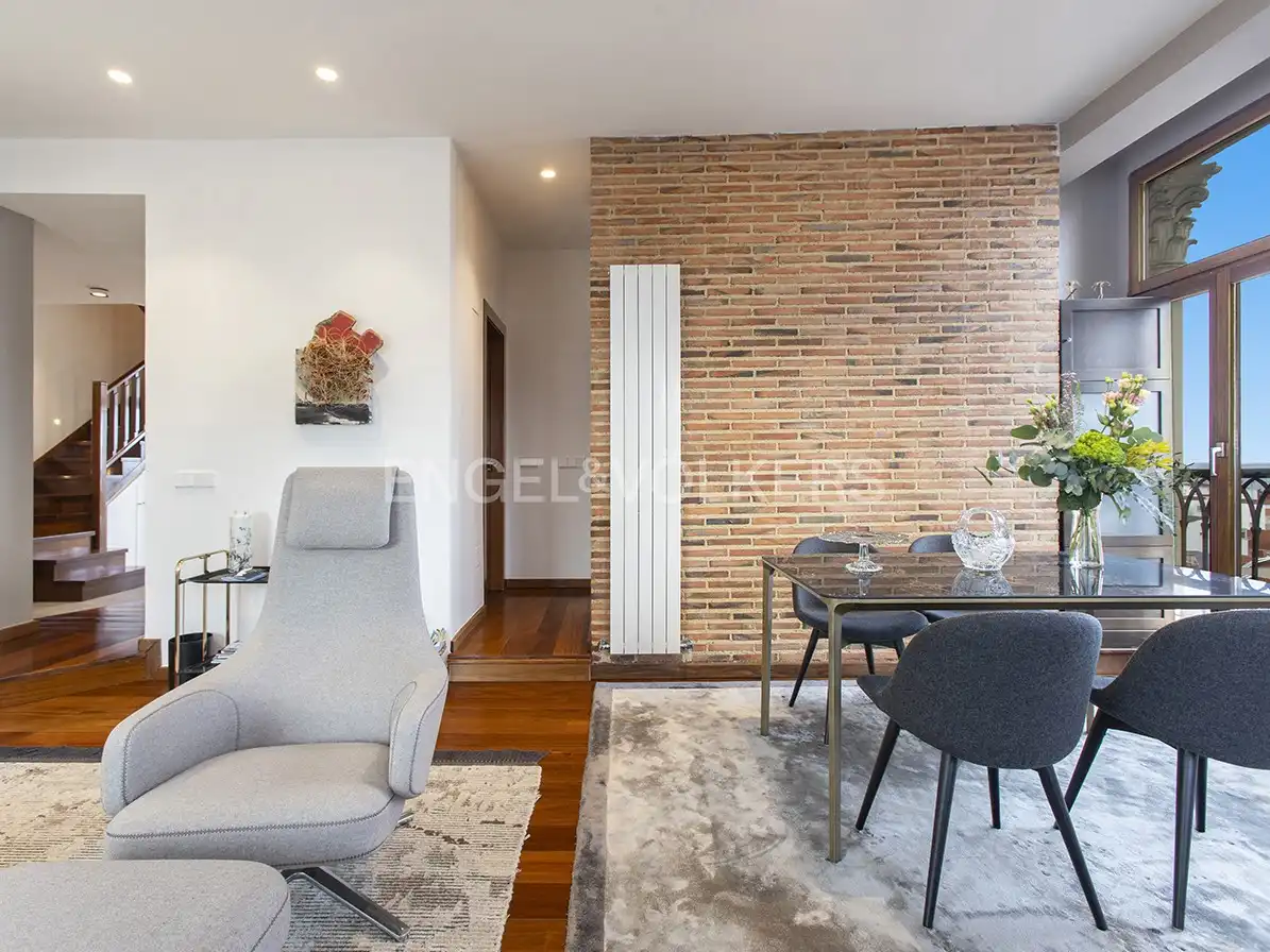 Sala de estar de Ático en venta en Gijón  con Calefacción, Parquet y Terraza