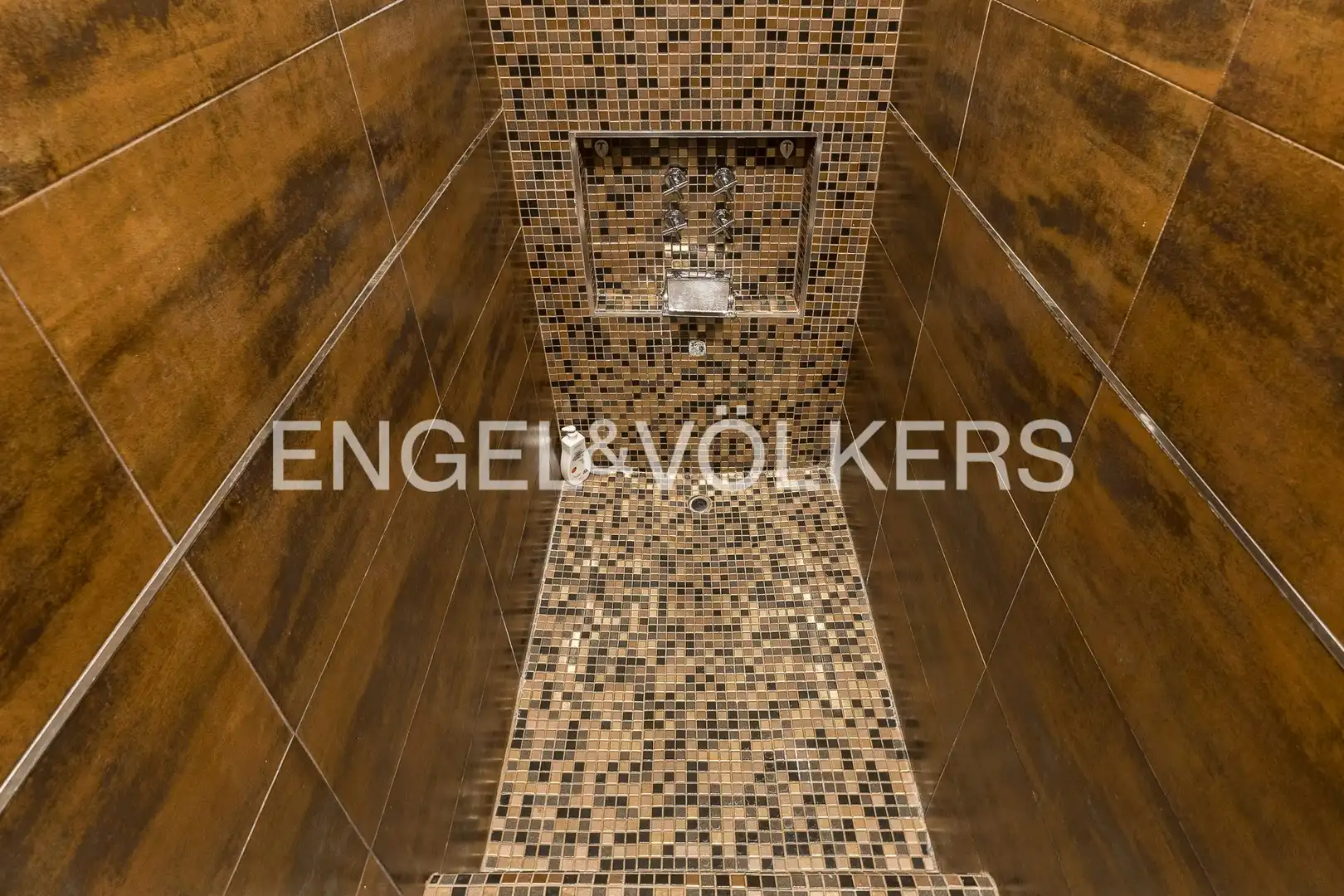 Baño de Piso en venta en Barcelona con Calefacción y Amueblado