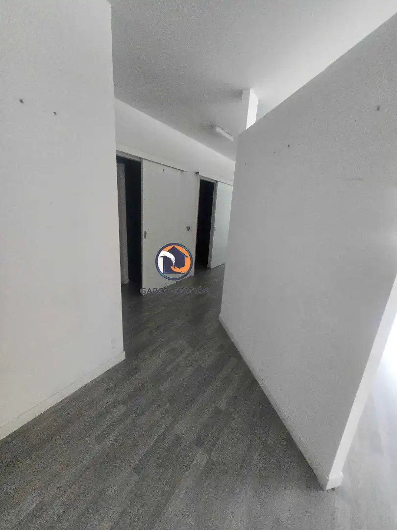 Local en venda en Alcorcón amb Aire condicionat, Calefacció i Parquet