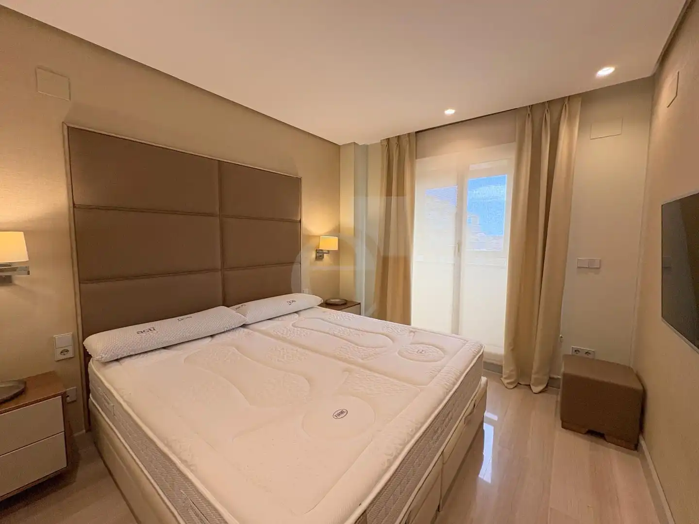 Flat with pool to rent in Benicalap, imagen 12