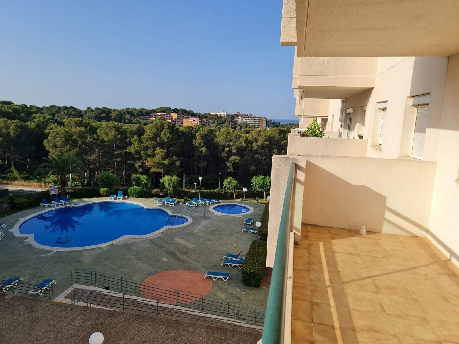 Swimming pool of Flat for sale in Salou  with Air Conditioner and Community pool