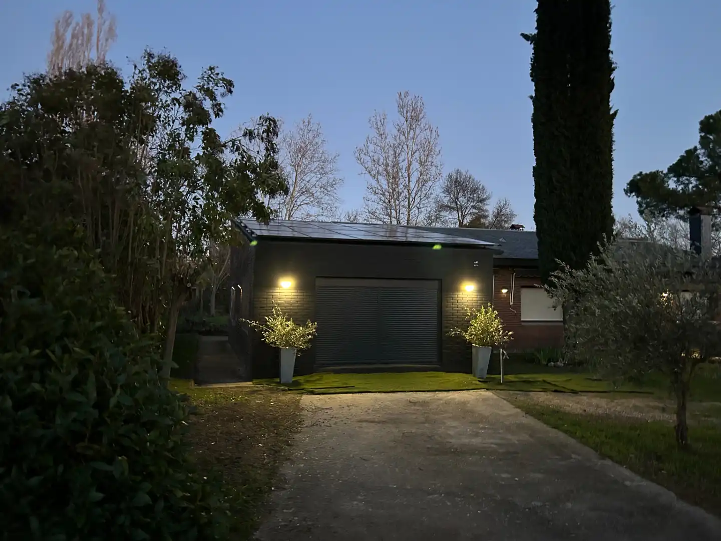 Exterior view of Houses for sale in Villanueva de la Cañada  with Air Conditioner, Heating and Private garden
