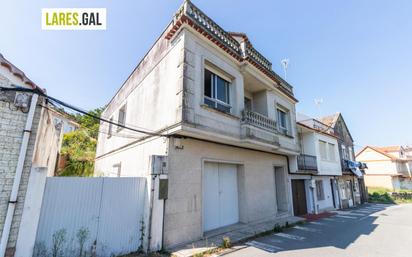 Vista exterior de Casa o xalet en venda en Cangas 