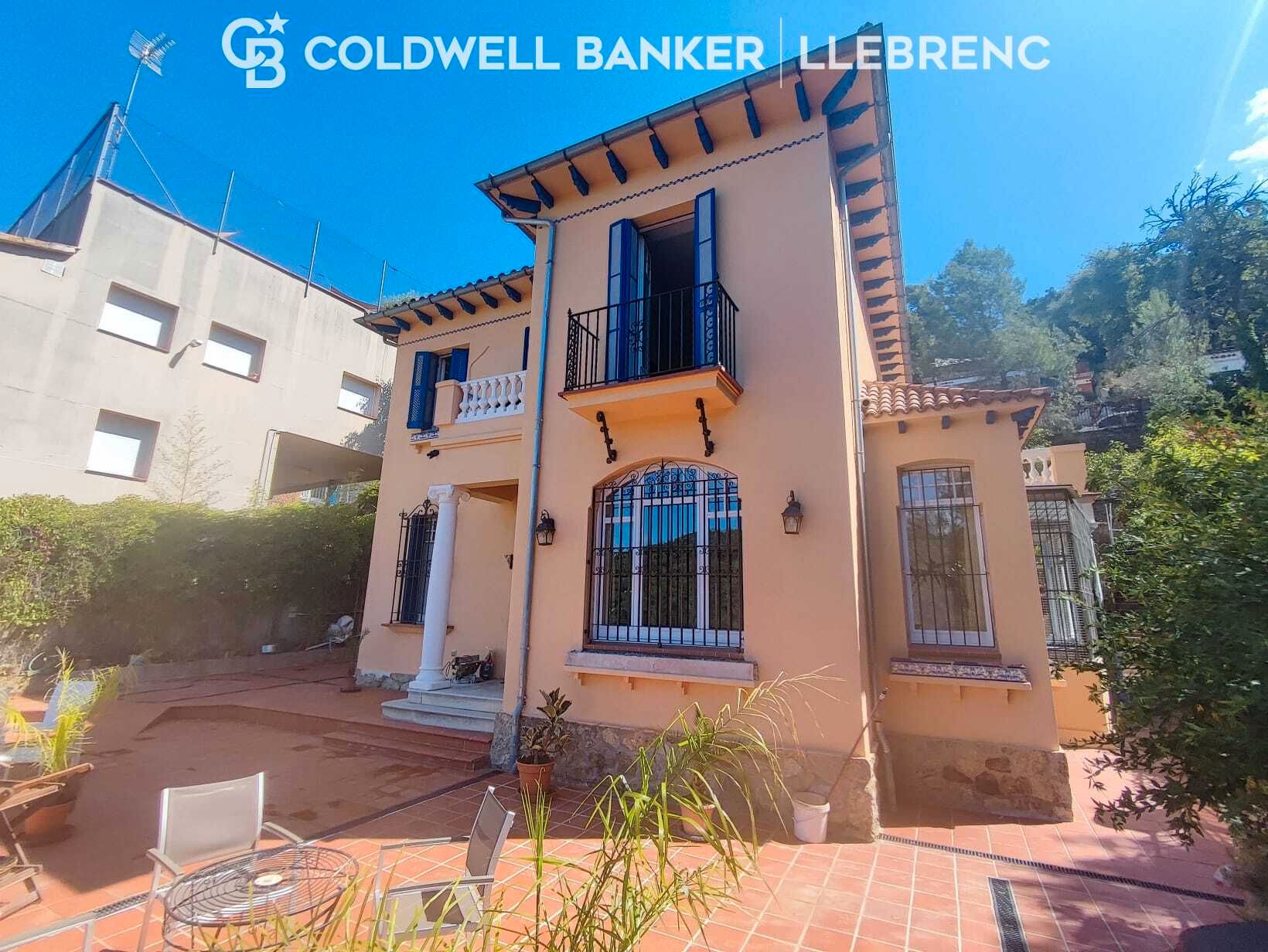 Vista exterior de Casa o xalet de lloguer en  Barcelona Capital amb Aire condicionat, Calefacció i Jardí privat