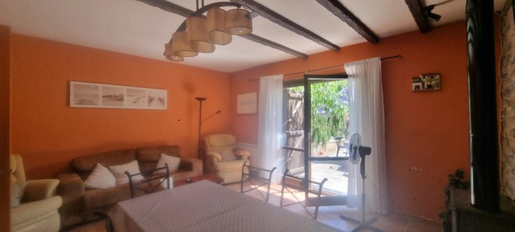 Dormitori de Casa adosada en venda en Castiello de Jaca amb Calefacció i Jardí privat