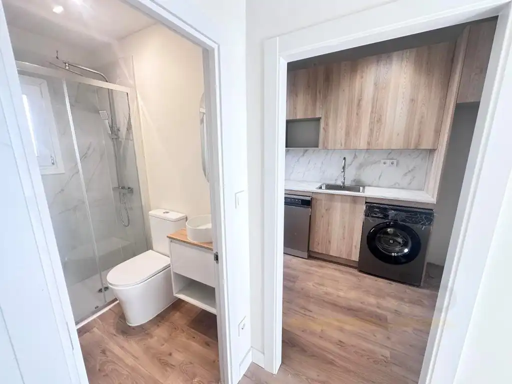 Badezimmer von Erdgeschoss zum Verkauf in Galapagar