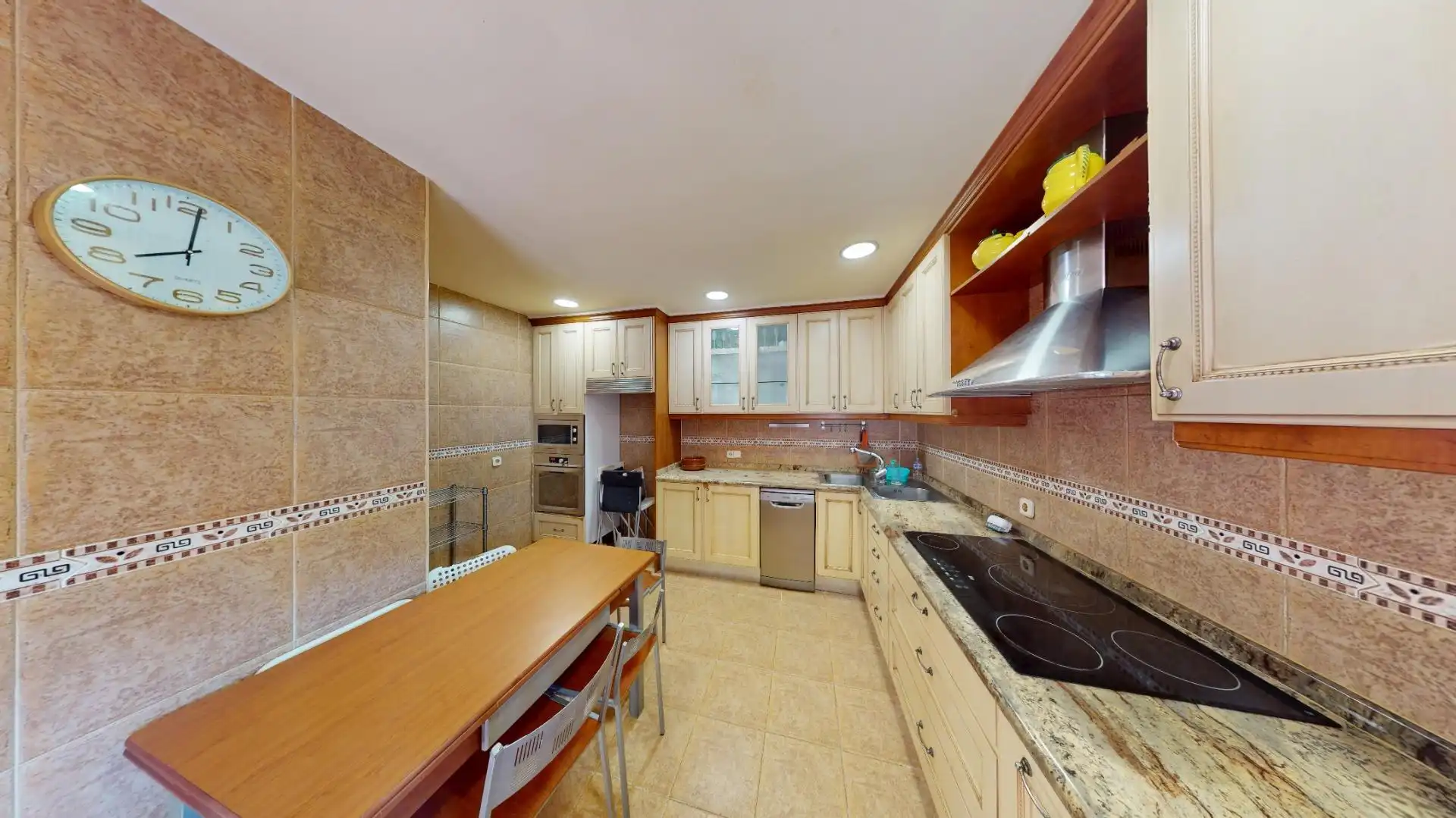 Cocina de Casa adosada en venta en El Molar (Madrid) con Calefacción, Jardín privado y Terraza