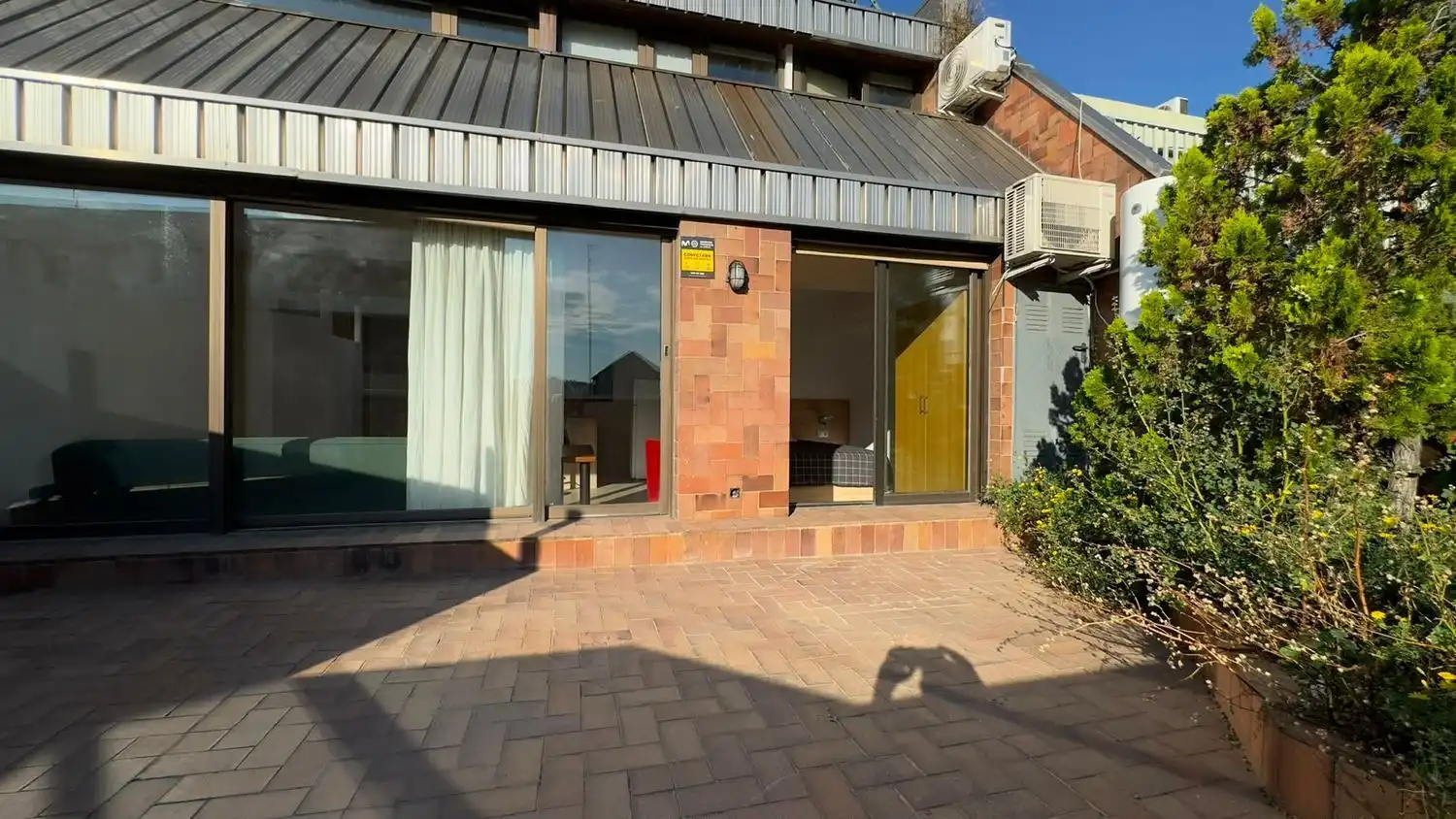 Exterior view of Flat for rent in Barcelona  with Air Conditioner and Terrace