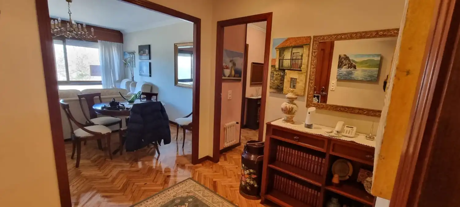 Piso en venta en Vilagarcía de Arousa con Calefacción, Trastero y Amueblado