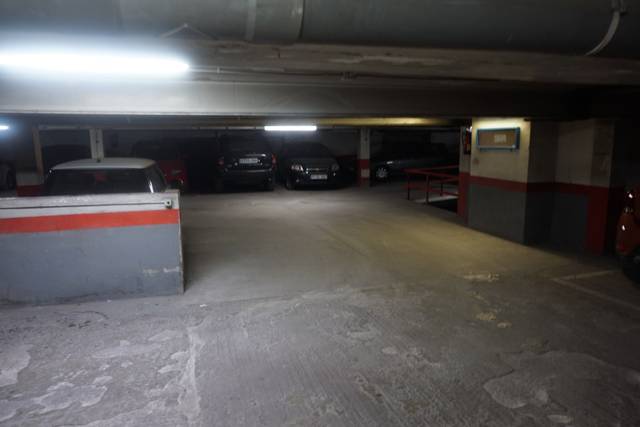 Garaje en Venta en ANSELM CLAVE en Centre