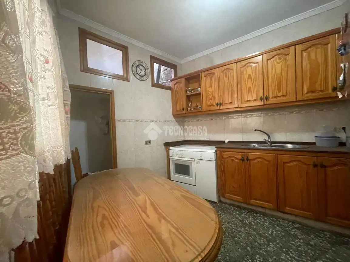 Casa o xalet en venda a C. Agustín de Pineda, Barrial - San Isidro - Marmolejos