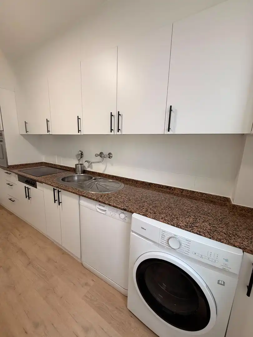 Küche von Wohnung zur Miete in A Coruña Capital  mit Möbliert