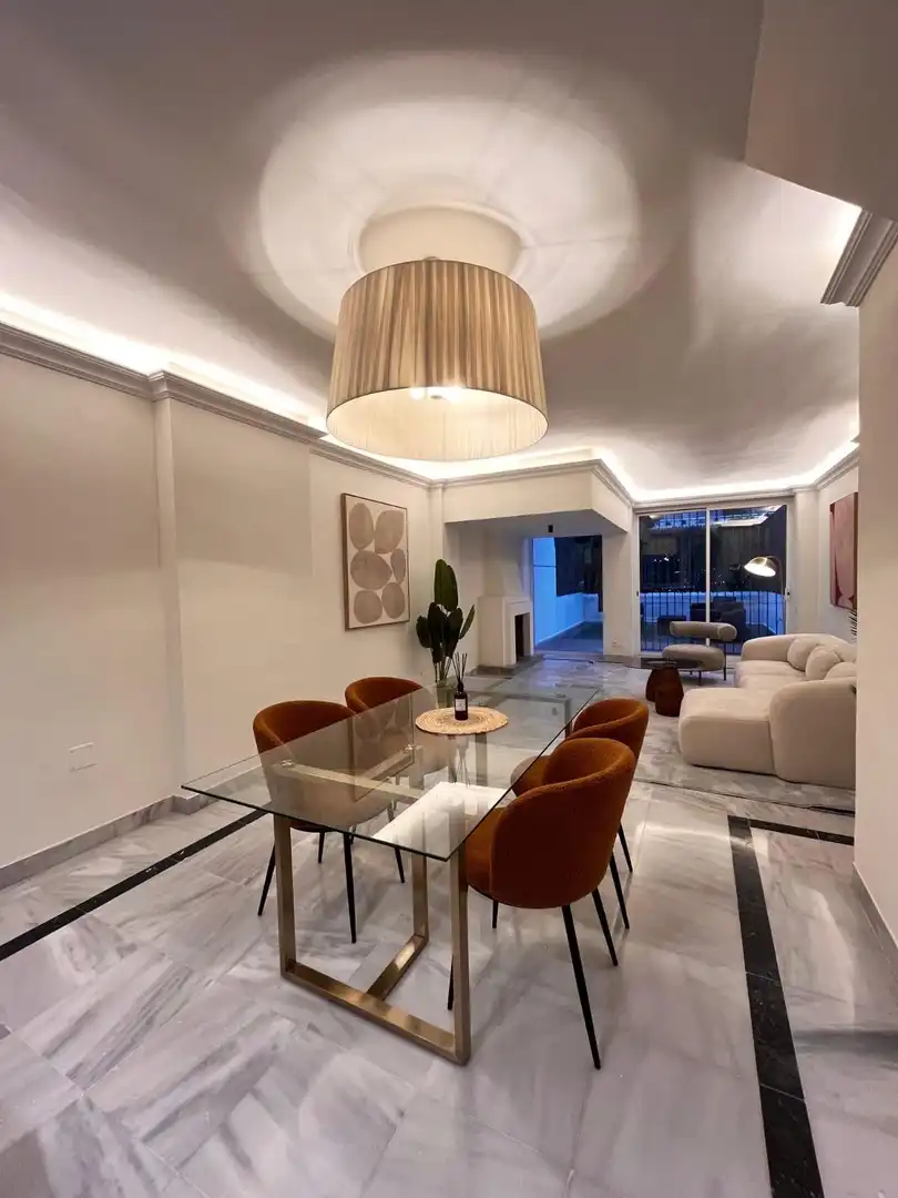 Comedor de Casa adosada en venta en Marbella con Jardín privado, Terraza y Trastero